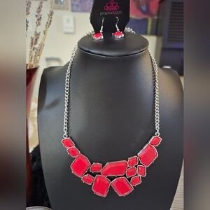 Elegant Red Statement Necklace
